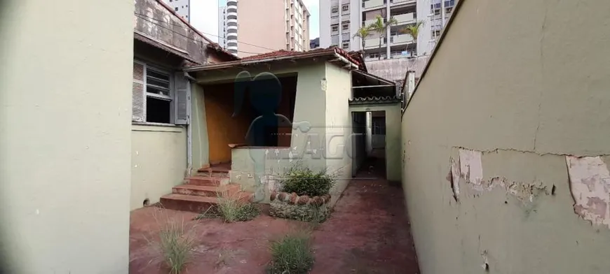 Foto 1 de Casa com 4 Quartos à venda, 258m² em Centro, Ribeirão Preto