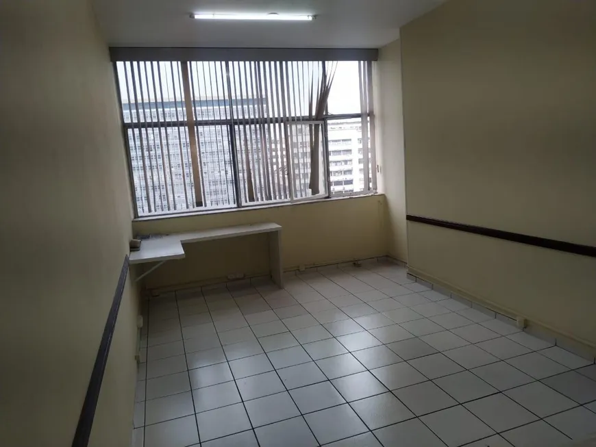 Foto 1 de Sala Comercial para alugar, 33m² em Centro, Rio de Janeiro