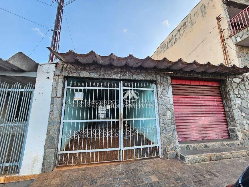 Foto 1 de Casa com 3 Quartos à venda, 200m² em Ipiranga, Ribeirão Preto