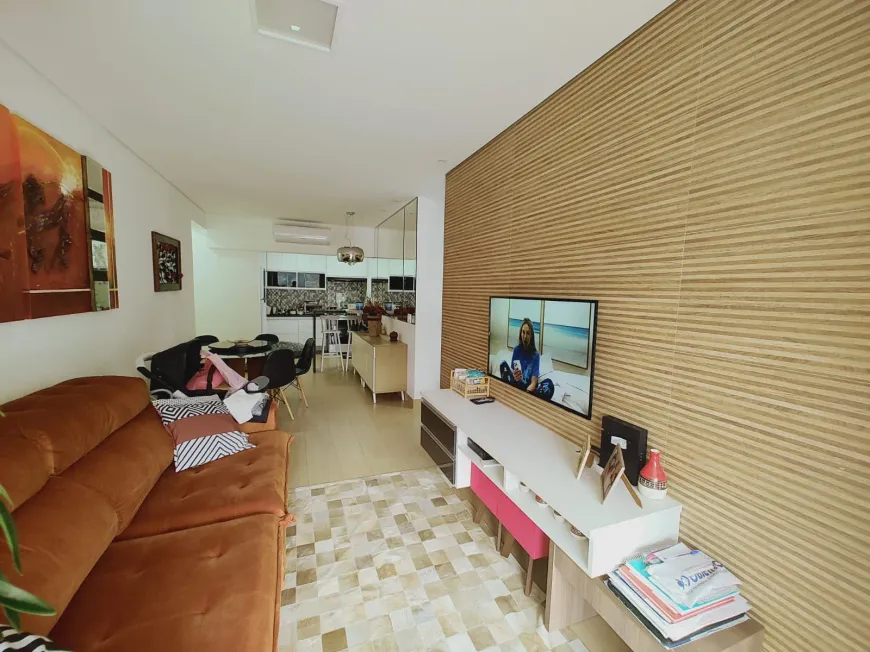 Foto 1 de Apartamento com 3 Quartos para alugar, 84m² em José Menino, Santos
