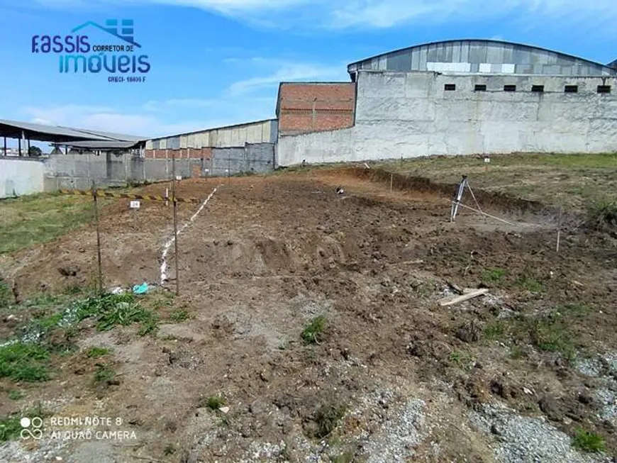 Foto 1 de Lote/Terreno à venda, 227m² em Guarani, Colombo