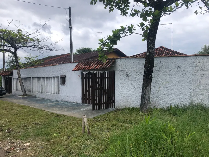 Foto 1 de Casa com 2 Quartos à venda, 50m² em Balneário Gaivotas, Itanhaém