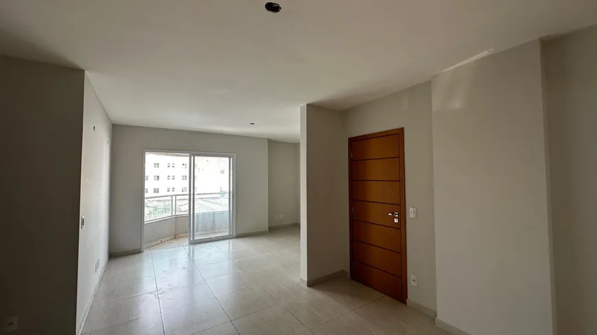 Foto 1 de Apartamento com 3 Quartos à venda, 107m² em Santa Maria, Uberlândia