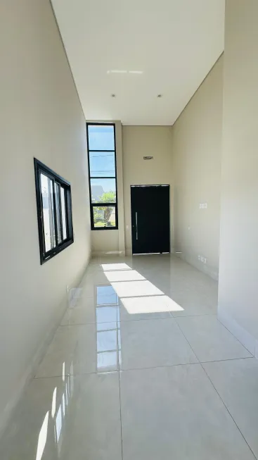 Foto 1 de Casa de Condomínio com 3 Quartos à venda, 165m² em Condomínio Belvedere II, Cuiabá