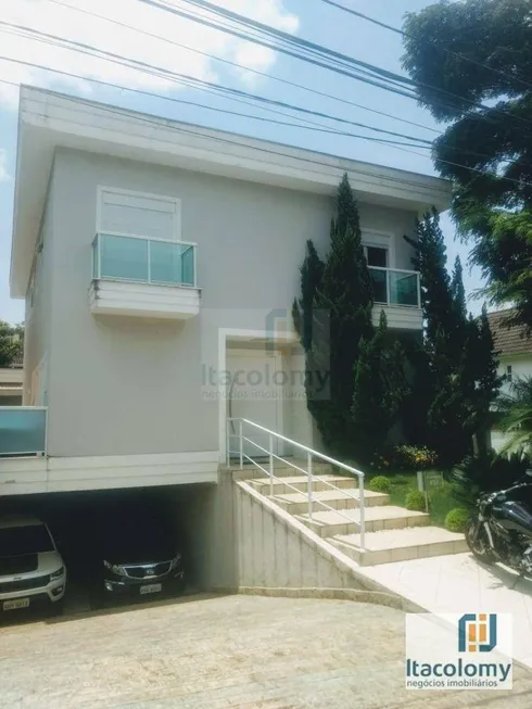 Foto 1 de Casa de Condomínio com 4 Quartos à venda, 310m² em Alphaville, Santana de Parnaíba