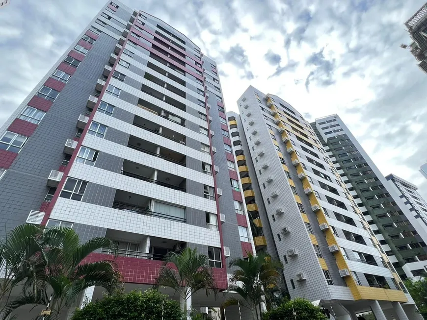 Foto 1 de Apartamento com 3 Quartos à venda, 80m² em Boa Viagem, Recife