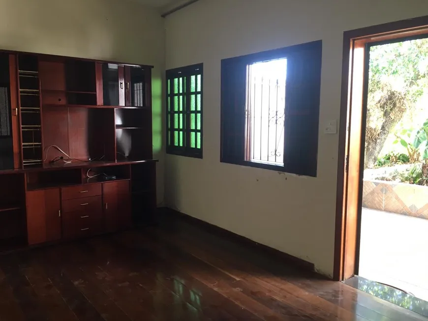 Foto 1 de Casa com 3 Quartos à venda, 135m² em Paquetá, Belo Horizonte