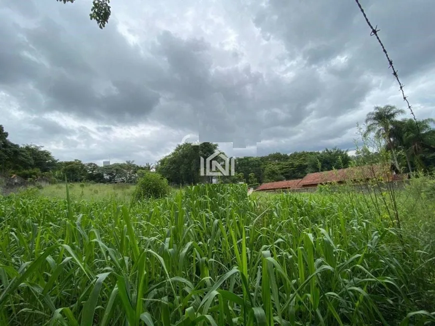 Foto 1 de Lote/Terreno à venda, 2080m² em Granja Viana, Carapicuíba