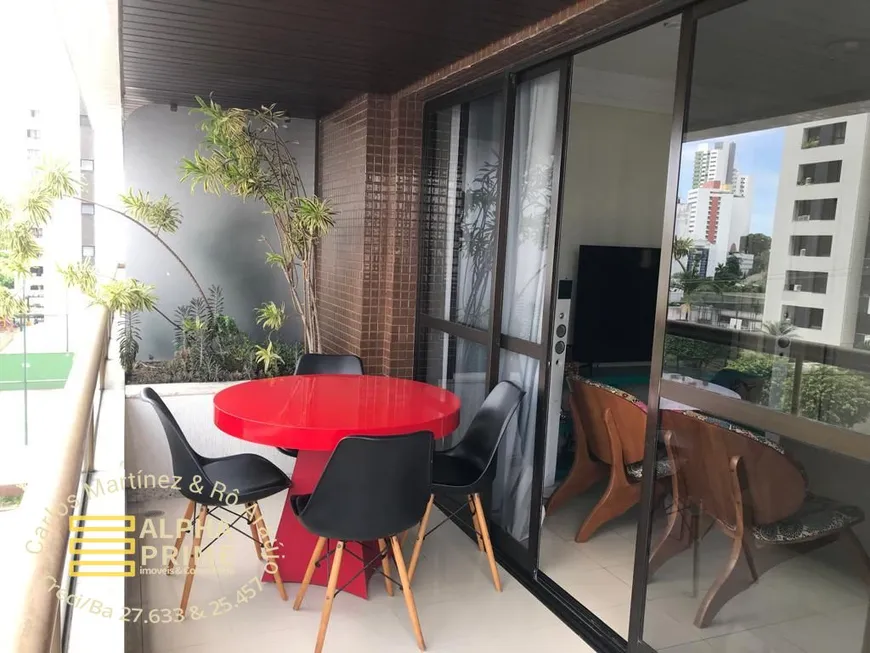 Foto 1 de Apartamento com 4 Quartos à venda, 136m² em Cidade Jardim, Salvador