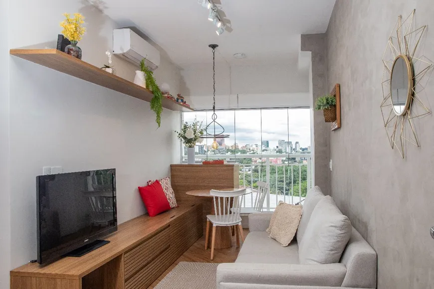 Foto 1 de Apartamento com 1 Quarto à venda, 30m² em Vila Madalena, São Paulo