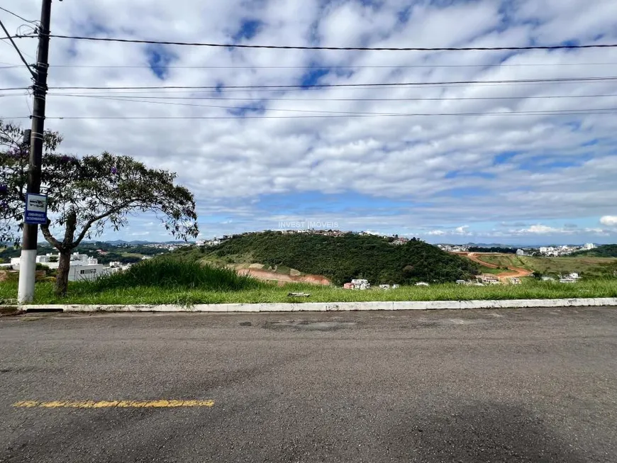 Foto 1 de Lote/Terreno à venda, 750m² em Spina Ville II, Juiz de Fora