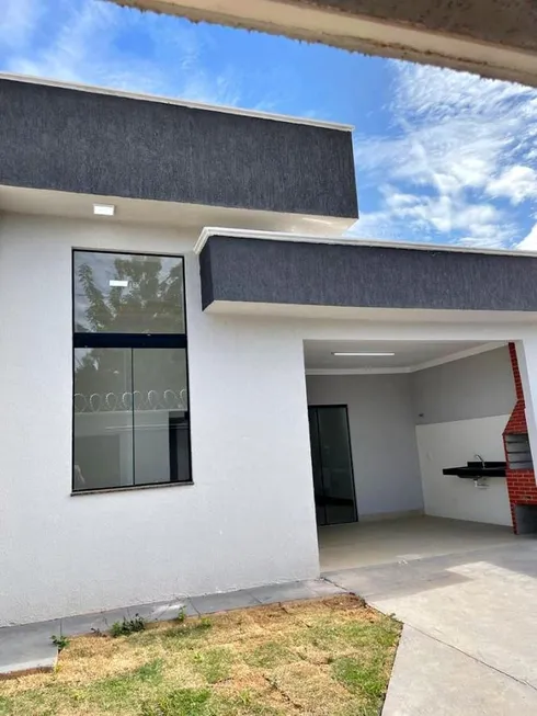 Foto 1 de Casa com 3 Quartos à venda, 200m² em Residencial Santa Edwiges, Senador Canedo