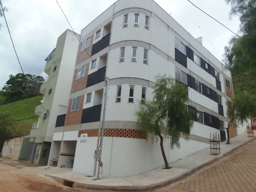 Foto 1 de Apartamento com 2 Quartos à venda, 54m² em Inacio Martins, Viçosa