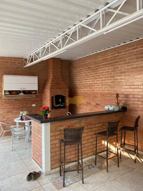 Foto 1 de Casa com 2 Quartos à venda, 171m² em , Ipeúna