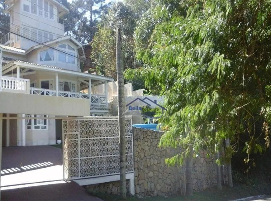 Foto 1 de Casa de Condomínio com 5 Quartos para venda ou aluguel, 427m² em Granja Viana, Cotia