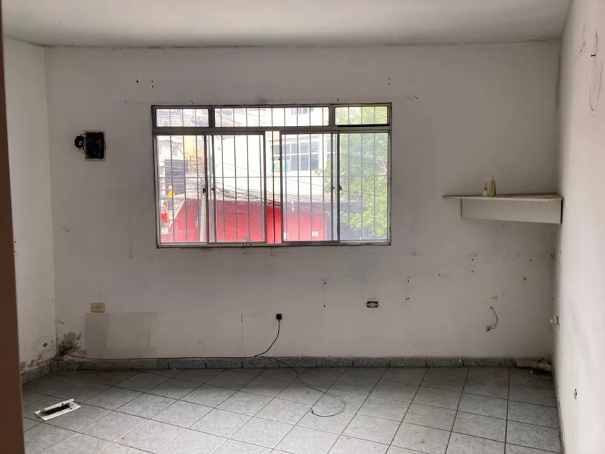 Foto 1 de Casa com 1 Quarto para alugar, 40m² em Parque Santo Antônio, São Paulo