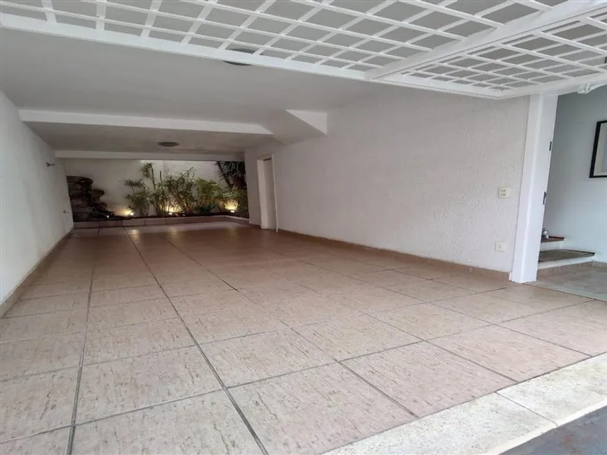 Foto 1 de Sobrado com 2 Quartos à venda, 132m² em Vila Bertioga, São Paulo