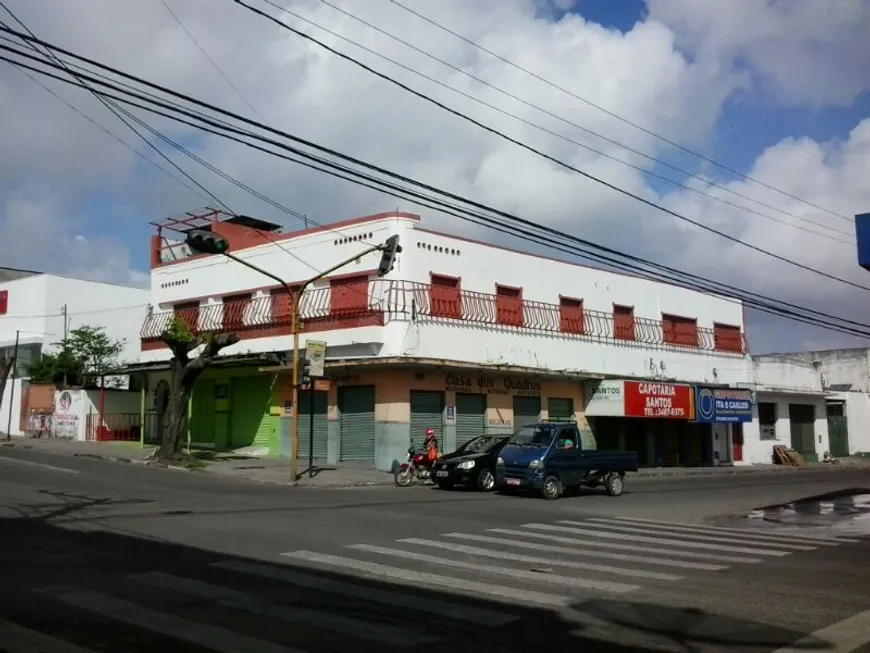 Foto 1 de Imóvel Comercial com 14 Quartos para venda ou aluguel, 250m² em Centro, Feira de Santana