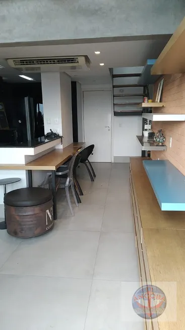 Foto 1 de Apartamento com 2 Quartos para alugar, 110m² em Vila Mariana, São Paulo