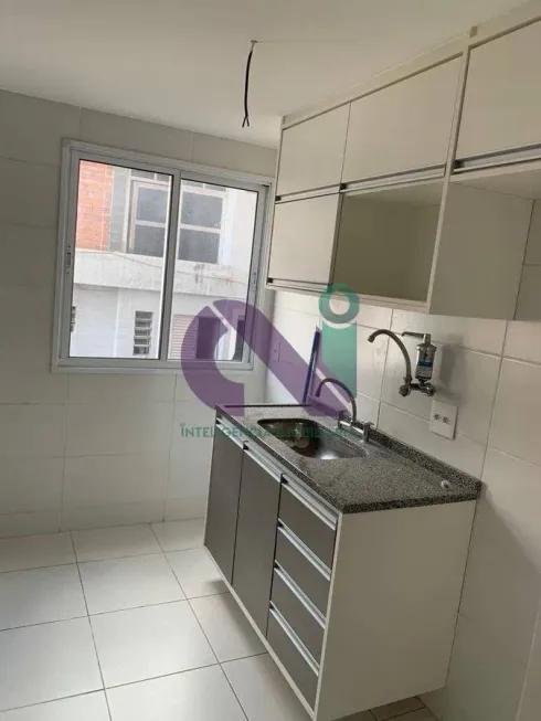 Foto 1 de Apartamento com 2 Quartos à venda, 54m² em Quitaúna, Osasco