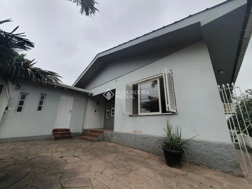 Foto 1 de Casa com 4 Quartos à venda, 152m² em Petrópolis, Novo Hamburgo