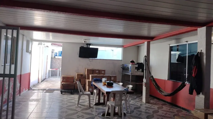 Foto 1 de Casa de Condomínio com 3 Quartos à venda, 360m² em Flores, Manaus
