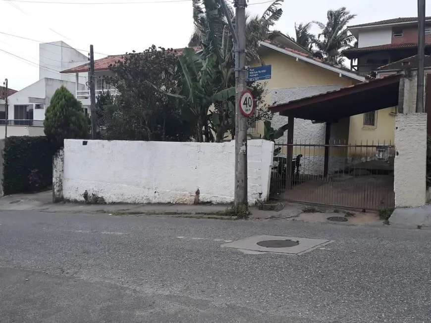 Foto 1 de Casa com 3 Quartos à venda, 98m² em Carvoeira, Florianópolis