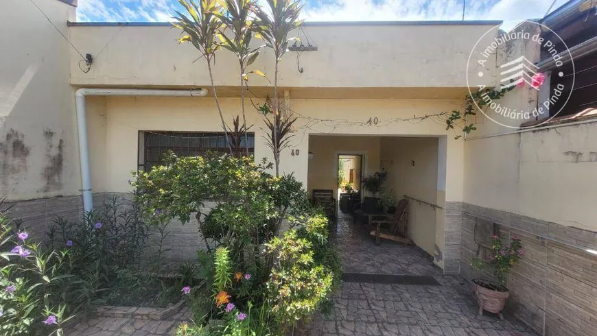 Foto 1 de Casa com 2 Quartos à venda, 109m² em Jardim Boa Vista, Pindamonhangaba