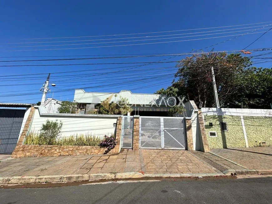 Foto 1 de Casa com 3 Quartos à venda, 235m² em Vila Nogueira, Campinas