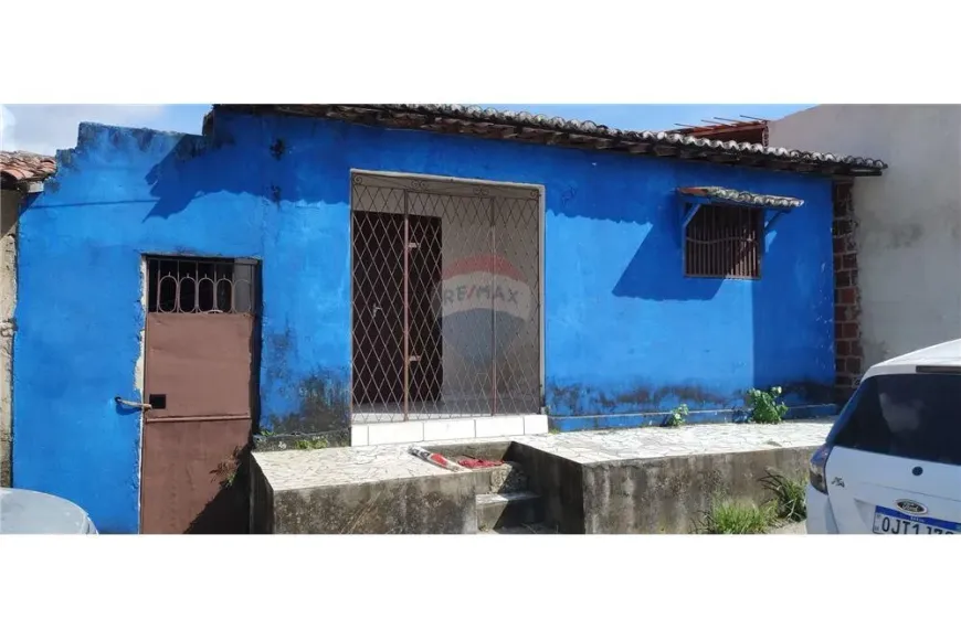 Foto 1 de Casa com 2 Quartos à venda, 68m² em Pajuçara, Natal