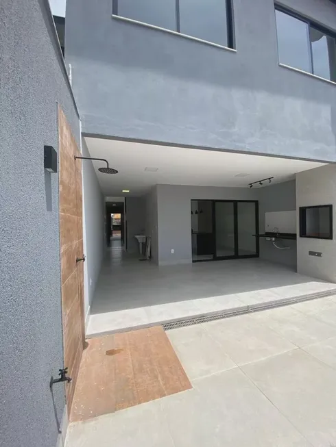 Foto 1 de Casa com 3 Quartos à venda, 185m² em Jardim Belvedere, Volta Redonda