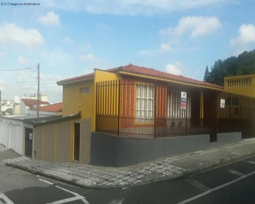 Foto 1 de Casa com 4 Quartos à venda, 300m² em Vila Assis, Sorocaba