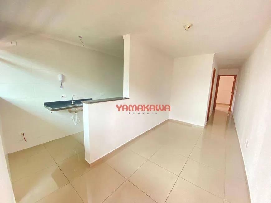 Foto 1 de Apartamento com 2 Quartos para alugar, 44m² em Itaquera, São Paulo