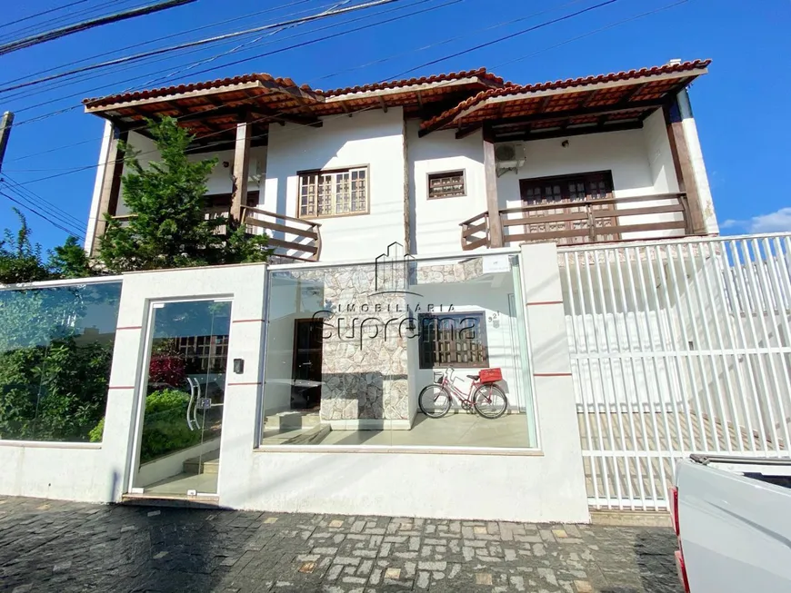 Foto 1 de Casa com 5 Quartos à venda, 314m² em Cordeiros, Itajaí
