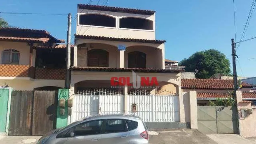 Foto 1 de Casa com 3 Quartos à venda, 210m² em Mutuá, São Gonçalo