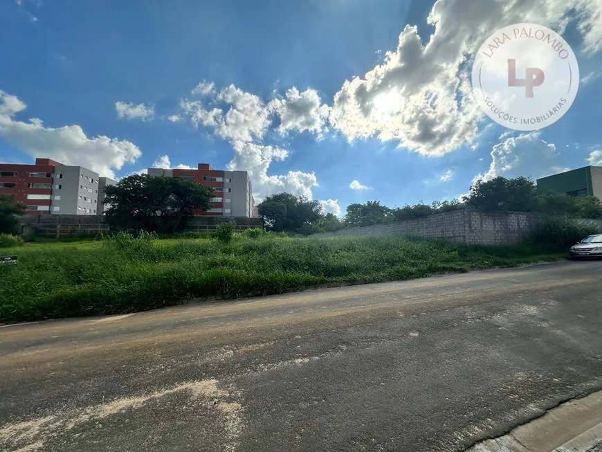 Foto 1 de Lote/Terreno à venda, 1000m² em BAIRRO PINHEIRINHO, Vinhedo