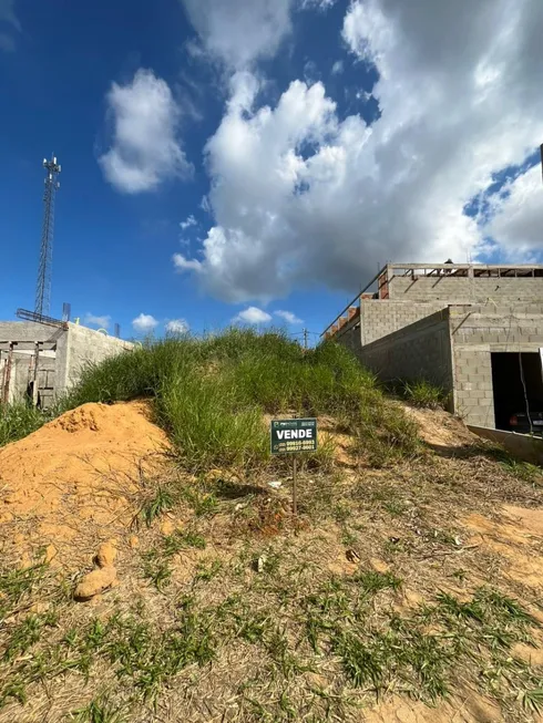 Foto 1 de Lote/Terreno à venda, 330m² em Lagoa, Macaé