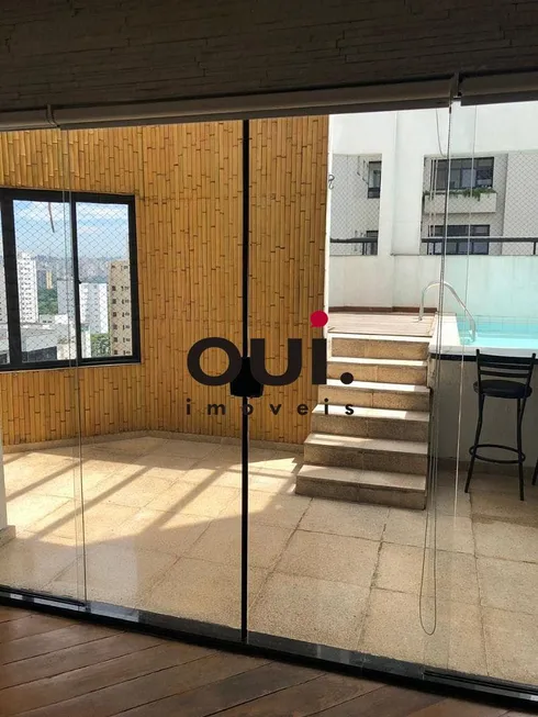 Foto 1 de Cobertura com 3 Quartos à venda, 210m² em Moema, São Paulo