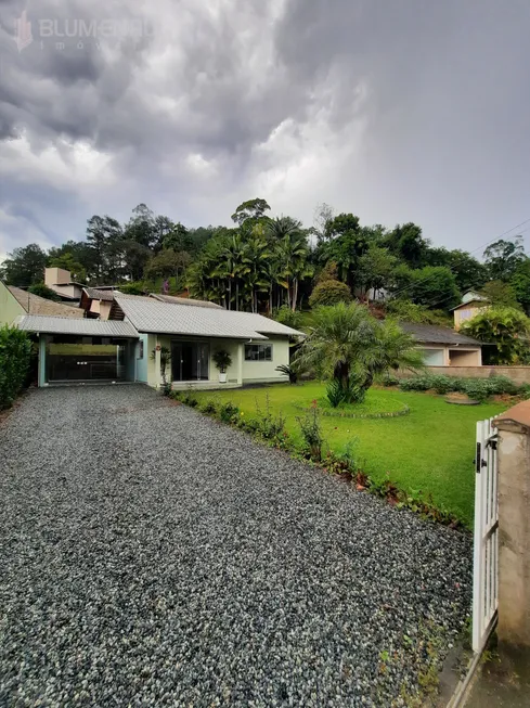 Foto 1 de Casa com 2 Quartos à venda, 100m² em Itoupava Central, Blumenau