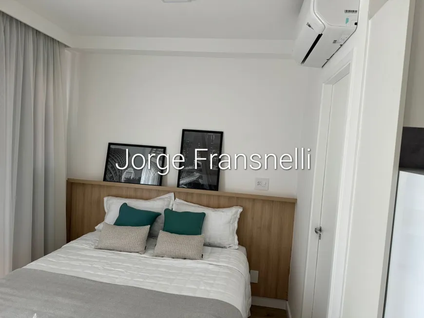 Foto 1 de Apartamento com 1 Quarto para alugar, 25m² em Vila Madalena, São Paulo