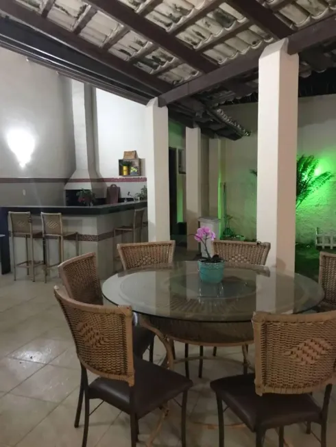 Foto 1 de Casa com 3 Quartos à venda, 102m² em Jardim Oliveiras, Taboão da Serra