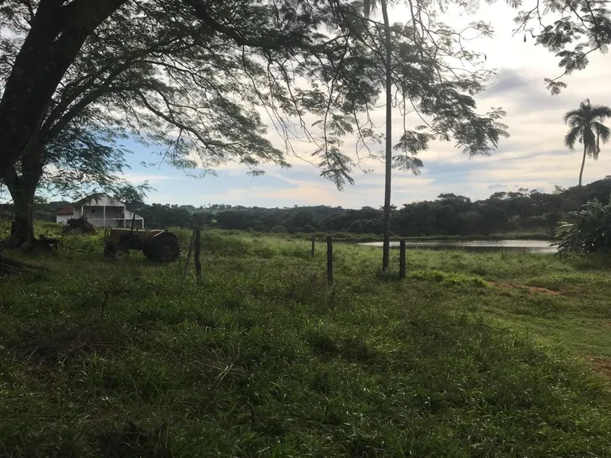 Foto 1 de Fazenda/Sítio com 3 Quartos à venda, 28072000m² em Zona Rural , Morrinhos