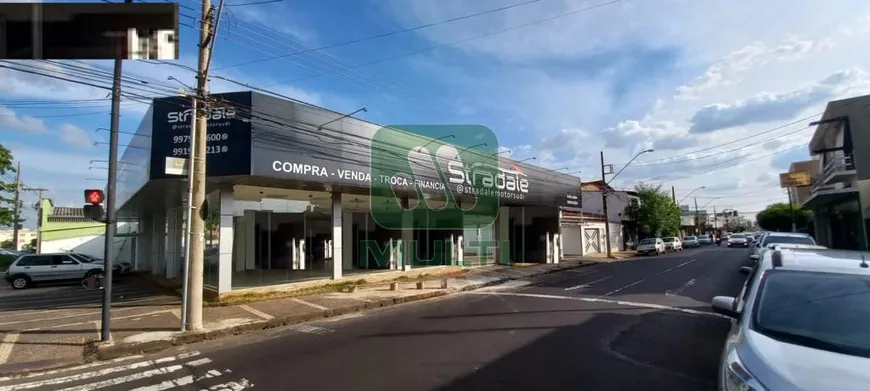 Foto 1 de Ponto Comercial com 1 Quarto para alugar, 500m² em Brasil, Uberlândia