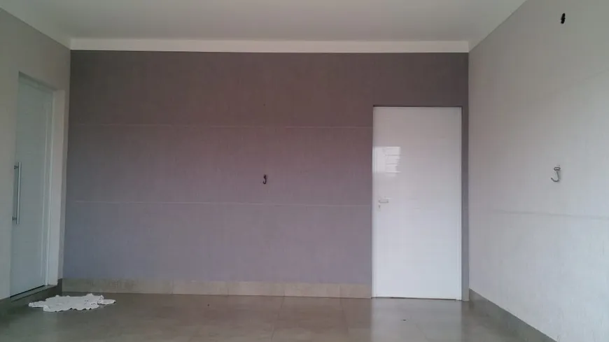Foto 1 de Casa com 3 Quartos à venda, 180m² em Parque Residencial Casarão, Sumaré