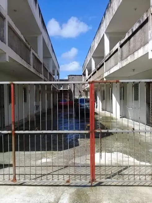 Foto 1 de Apartamento com 2 Quartos à venda, 42m² em Totó, Recife