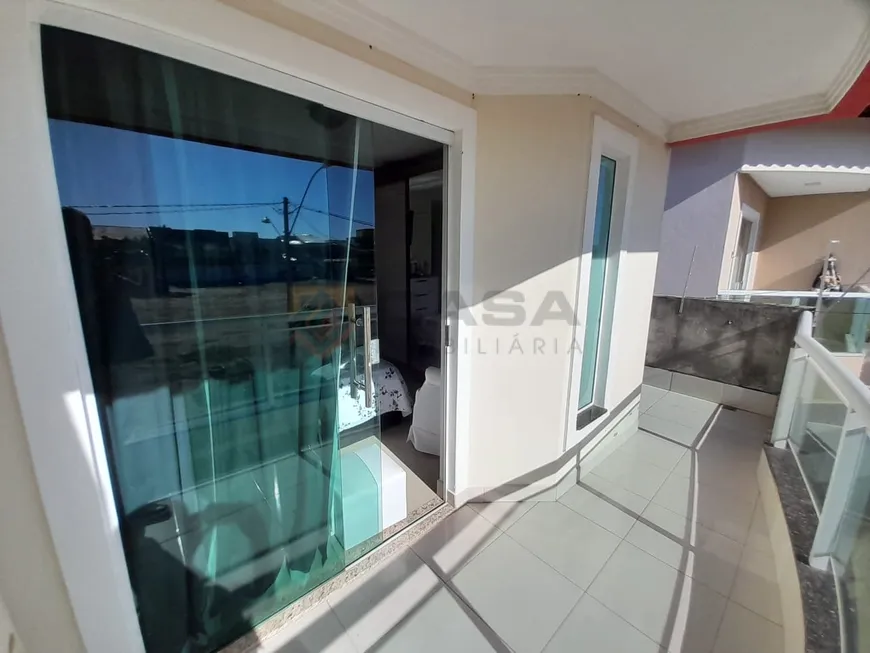 Foto 1 de Casa com 3 Quartos à venda, 128m² em Colina de Laranjeiras, Serra