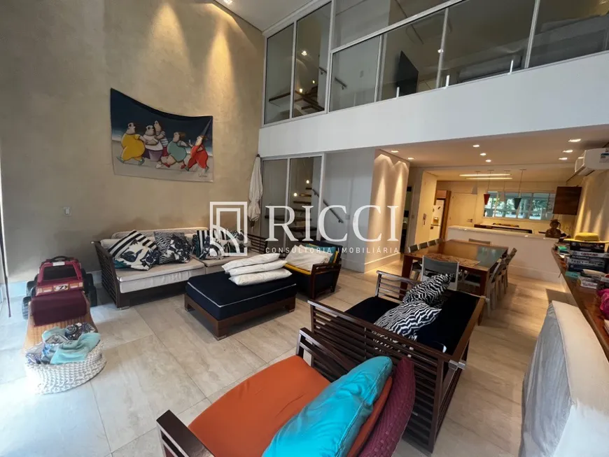 Foto 1 de Casa de Condomínio com 5 Quartos à venda, 420m² em Balneário Praia do Pernambuco, Guarujá