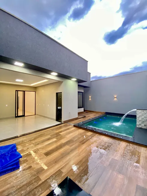 Foto 1 de Casa com 3 Quartos à venda, 163m² em Jardim Belvedere, Goiânia