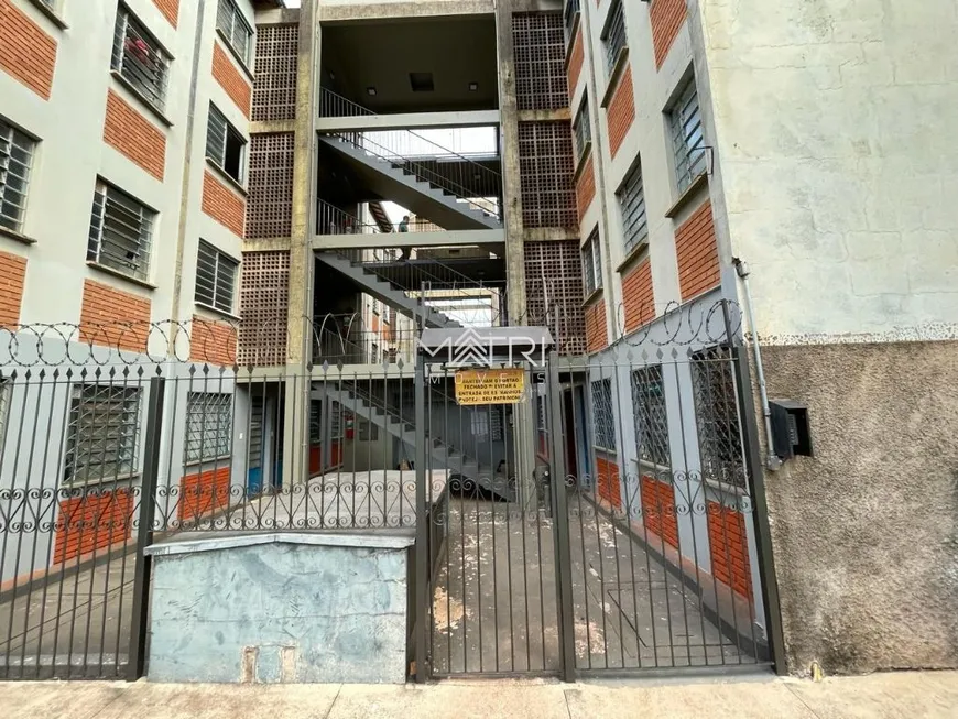 Foto 1 de Apartamento com 2 Quartos para alugar, 44m² em Vila Xavier, Araraquara