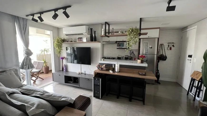 Foto 1 de Apartamento com 2 Quartos à venda, 61m² em Morumbi, São Paulo